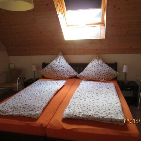 Ferienwohnung Hueck Lind  Buitenkant foto