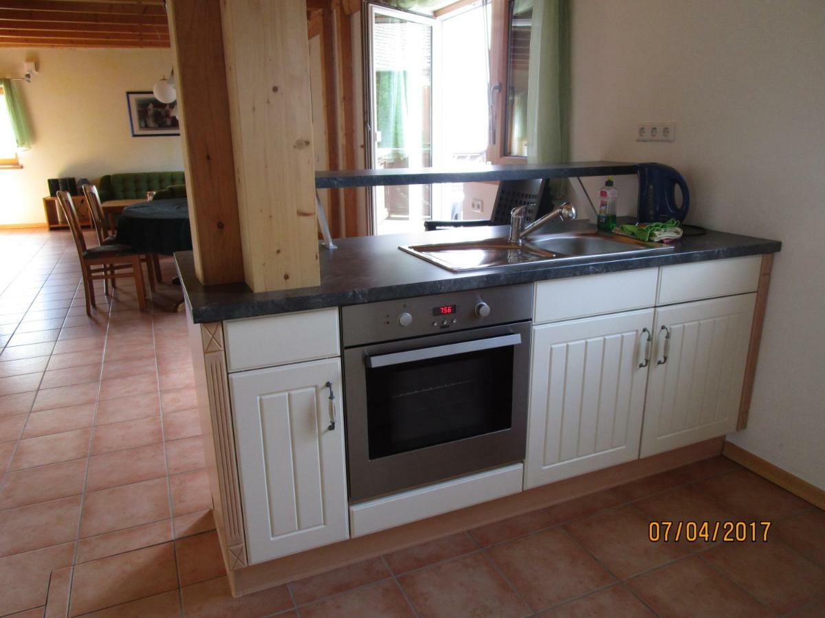 Ferienwohnung Hueck Lind  Buitenkant foto